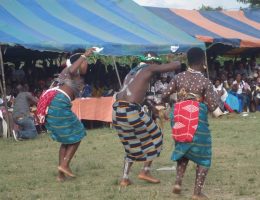 les danses traditionnelles du pays abbey et krobou