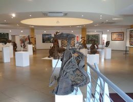 le musee municipal dart contemporain de cocody